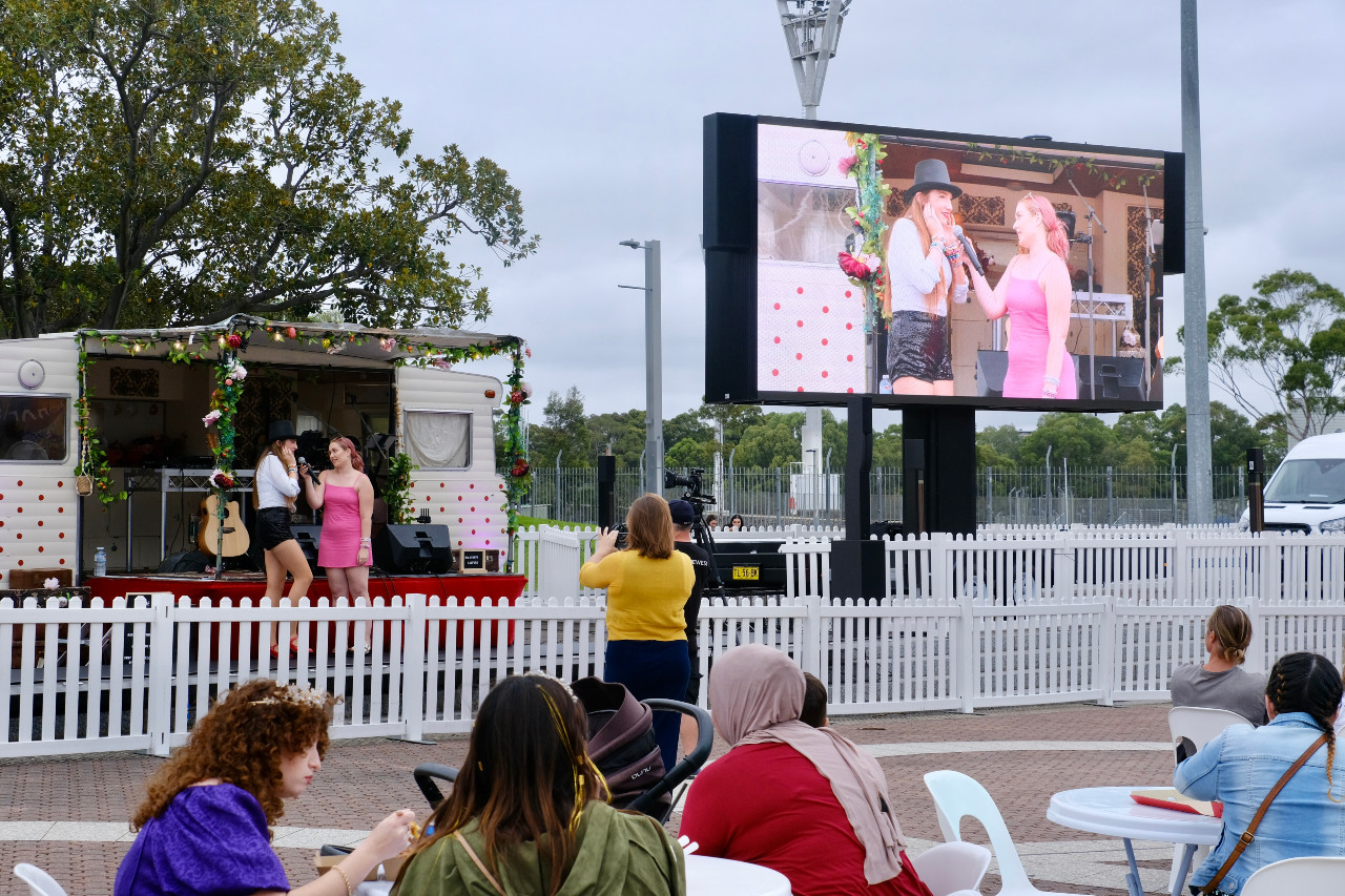 Livestreamed interview with Taylor Swift fan at Sydney Olympic Park